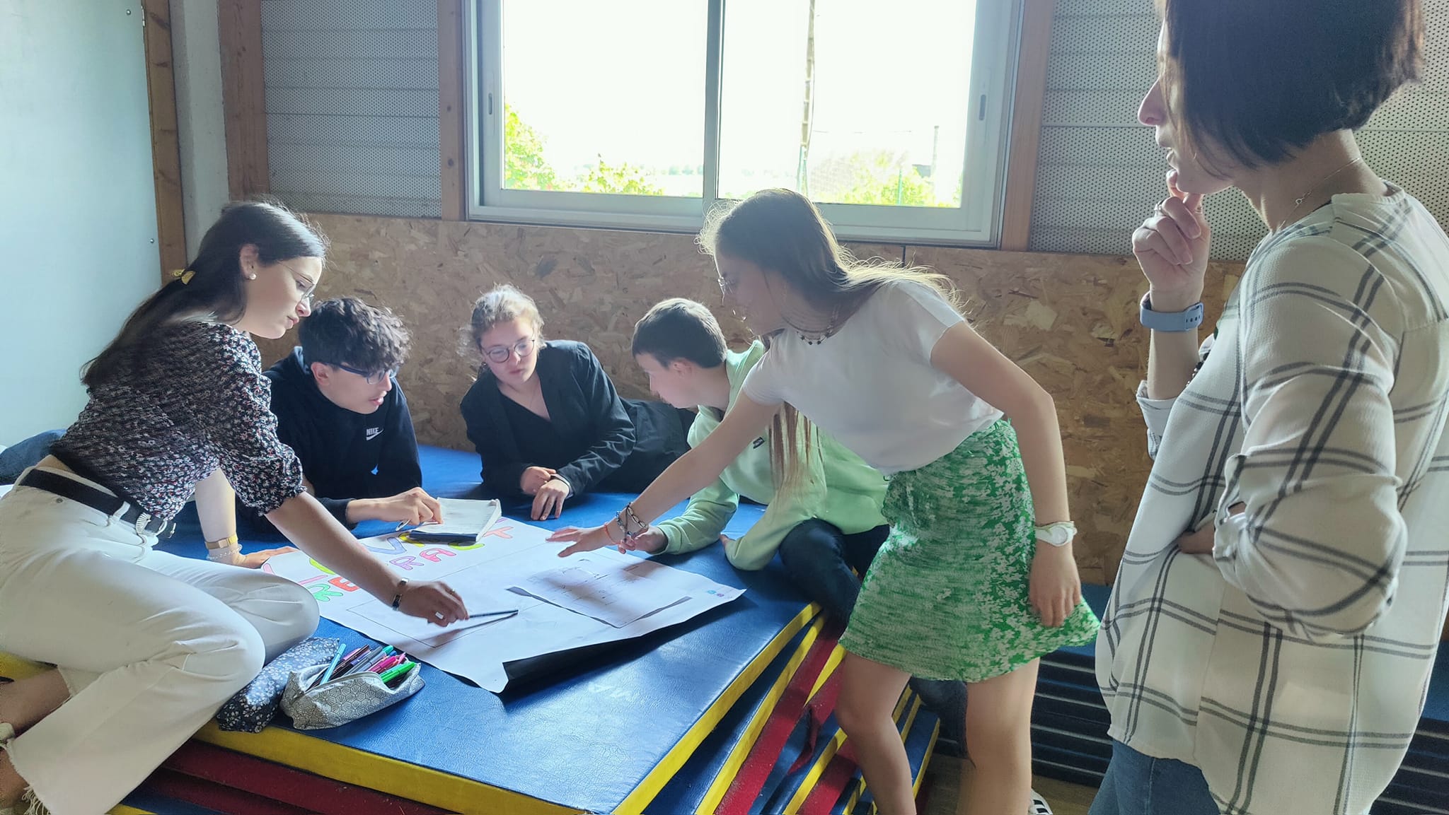 Lire la suite à propos de l’article 4e : une journée pour créer un MINI-ENTREPRISE avec l&rsquo;association EPA