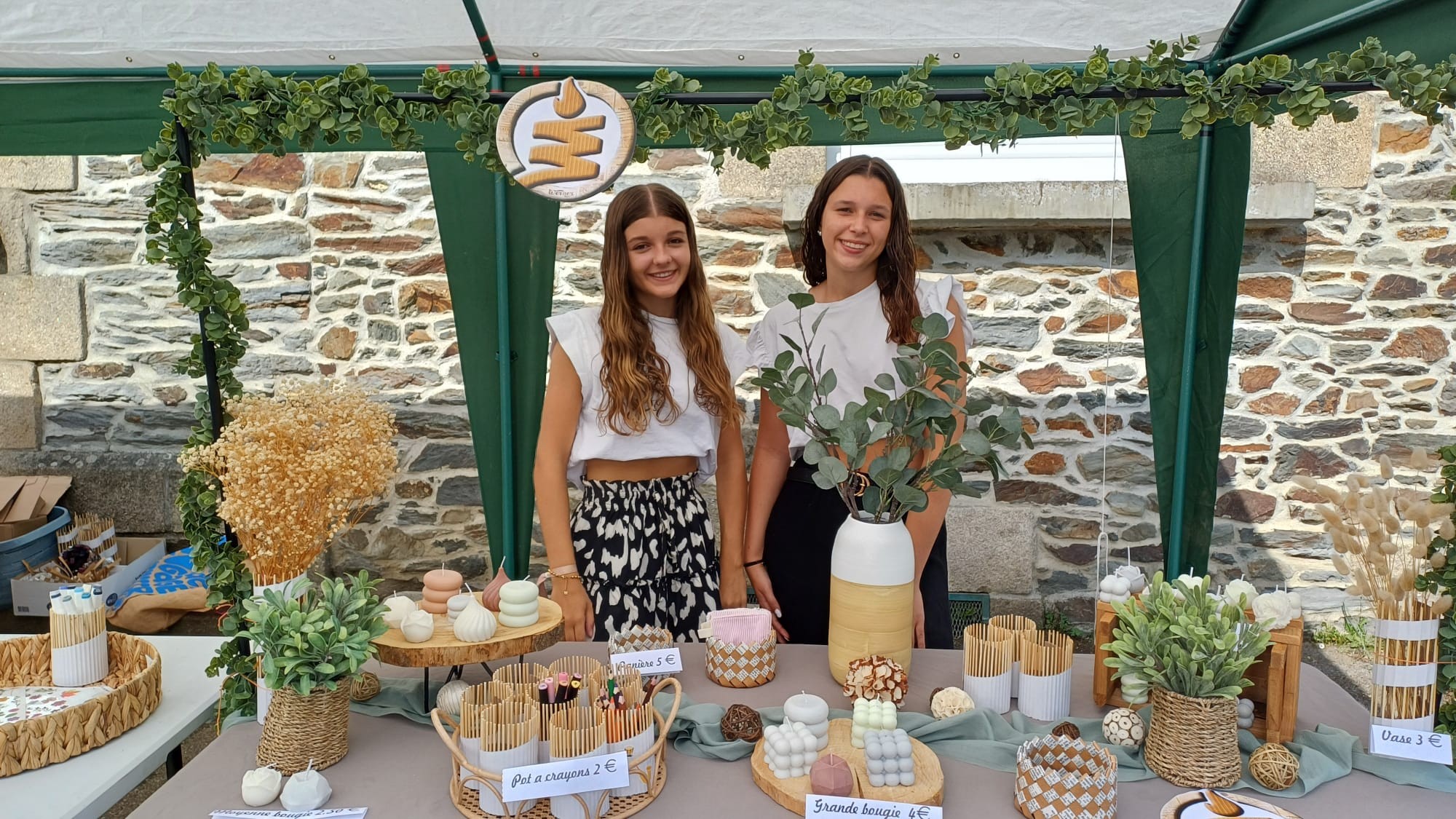 Lire la suite à propos de l’article La mini-entreprise expose à la kermesse de l&rsquo;école Jeanne d&rsquo;Arc