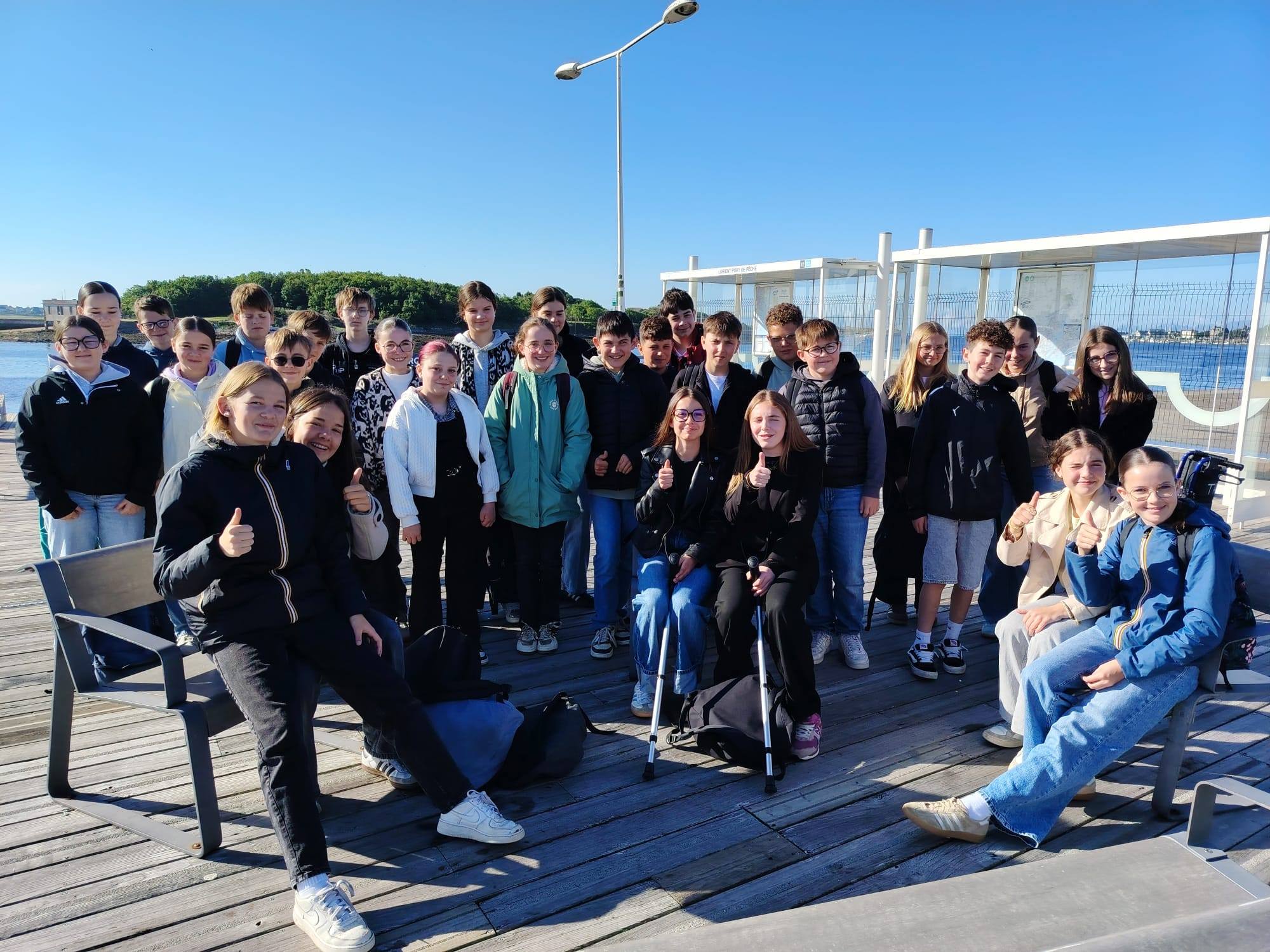 Lire la suite à propos de l’article 5e : visite de la rade de Lorient et d&rsquo;un sous-marin